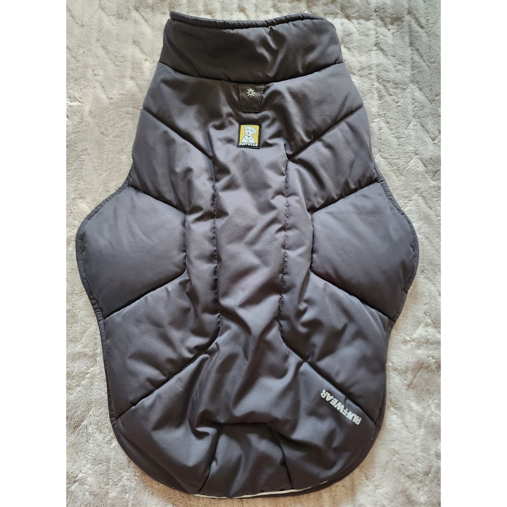 Ruffwear Quinzee Insulated Dog Jacket Dark Grey Quilted Shell Adjustable...